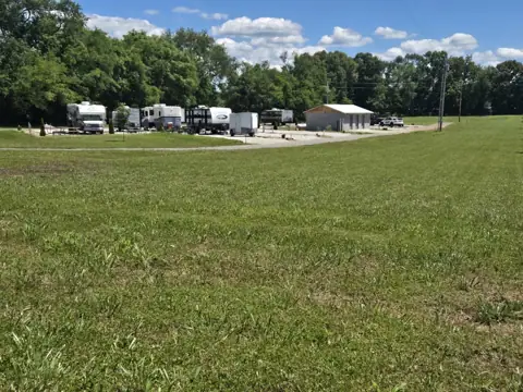 Broadview XL RV Camping / Boat Storage in Winchester, TN