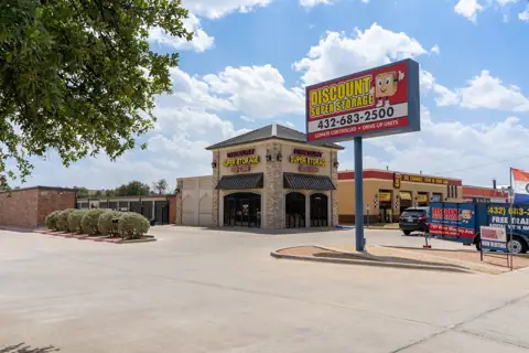 Discount Storage: West Wadley Ave. in Midland, TX