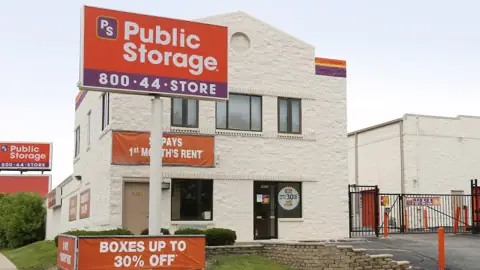 Public Storage in Chicago, IL