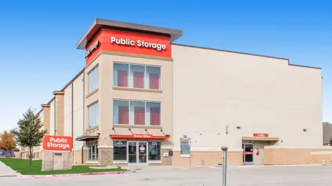 Public Storage in Irving, TX