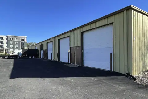 Middleton Warehouse in Middleton, WI