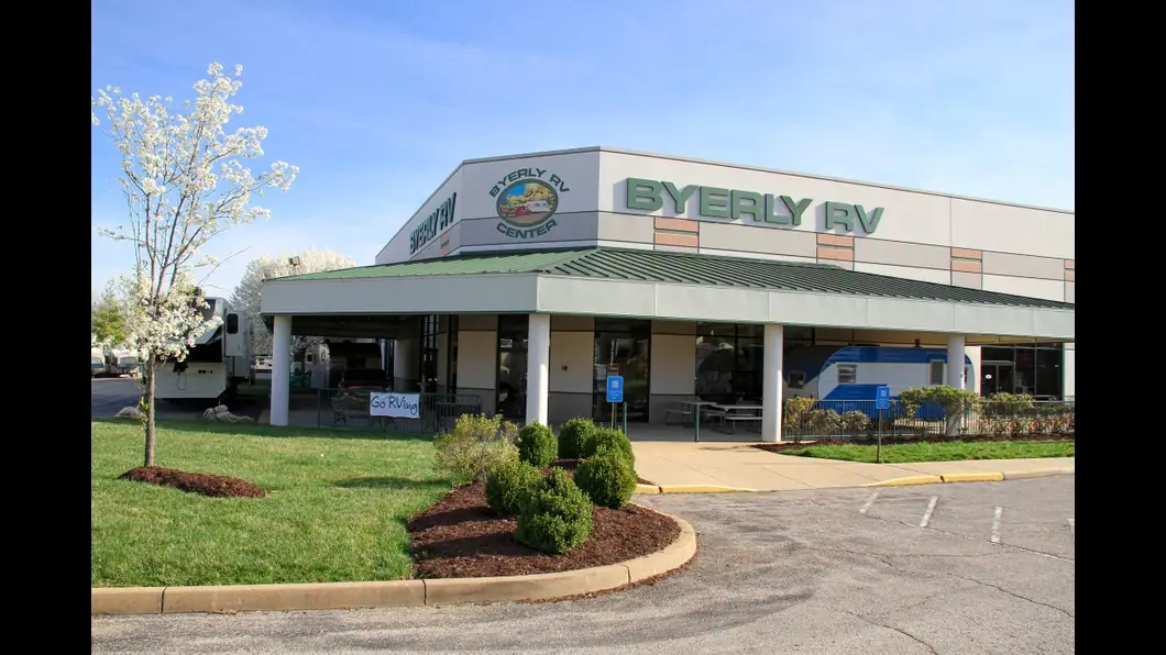 Byerly RV, RV storage in Eureka