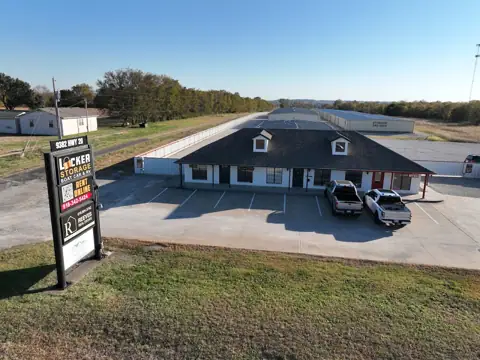 Locker Storage Claremore Car Boat RV Parking in Claremore, OK