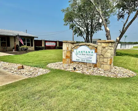 Lantana RV & Boat Storage in Argyle, TX