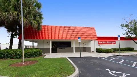Public Storage in Coral Springs, FL