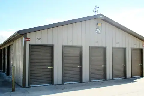 Big Brown Storage photo 3