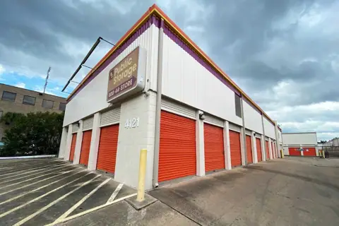 Public Storage photo 2
