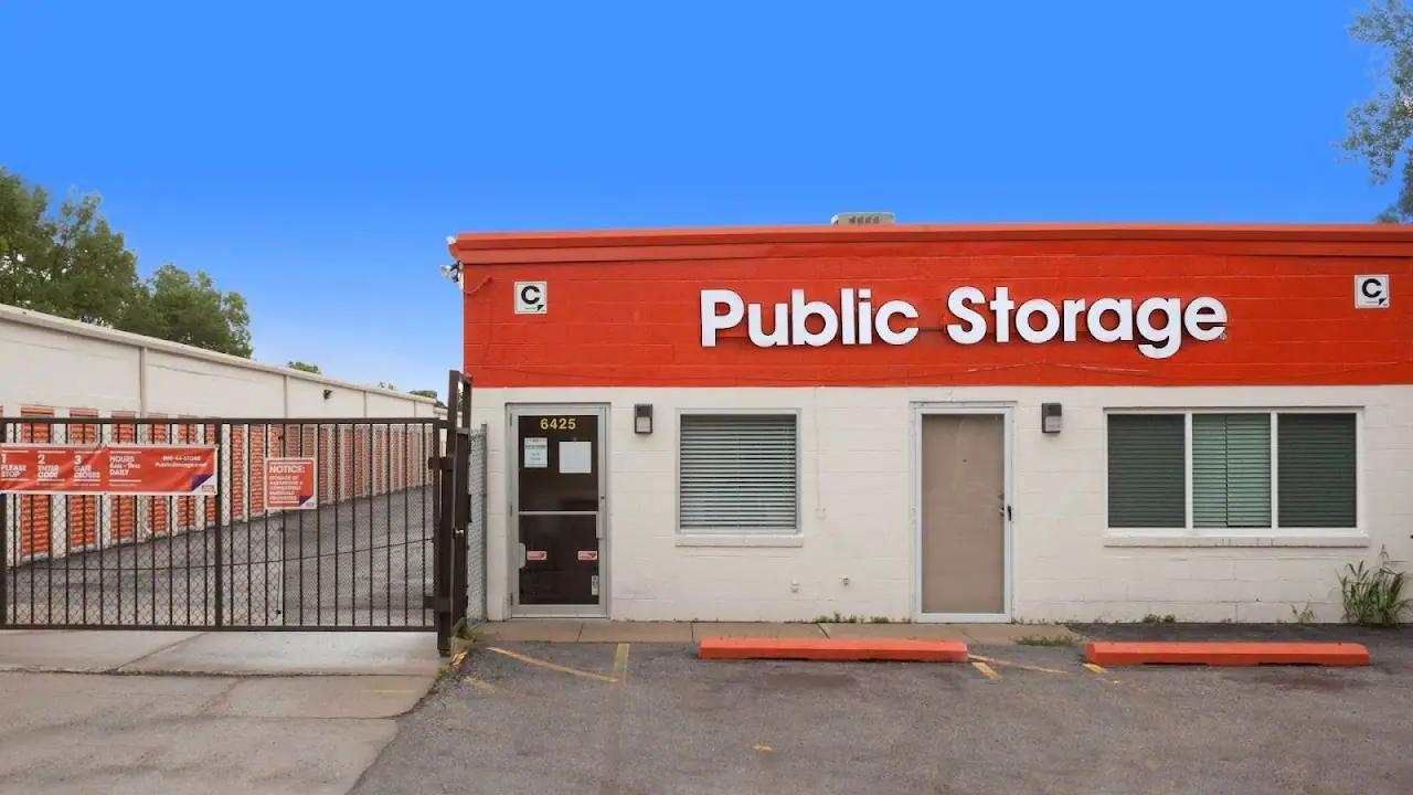 Public Storage, RV storage in Omaha