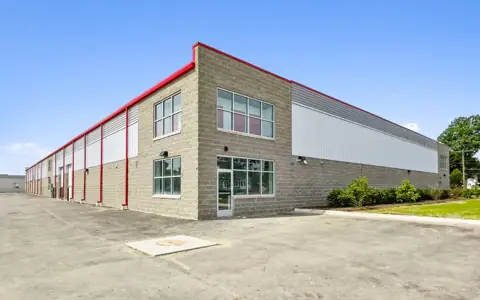 MyPlace Self Storage in Warren, MI
