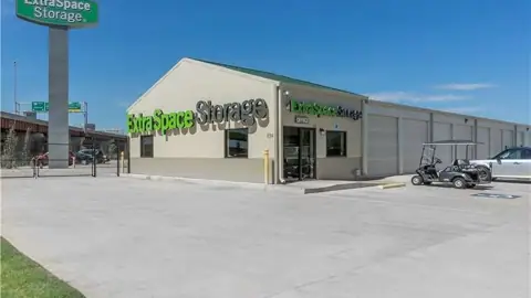 Extra Space Storage in Oklahoma City, OK