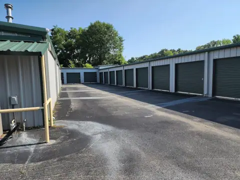 The Storage Place in Henderson, TX
