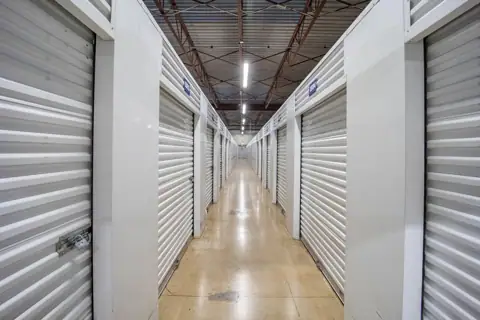 Public Storage photo 2
