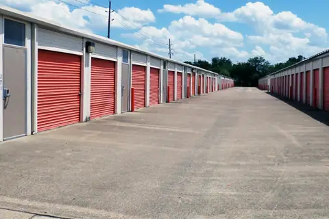 Public Storage photo 2