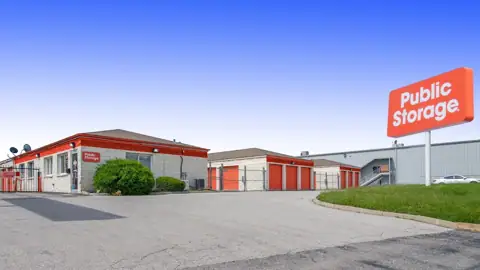 Public Storage in St Charles, MO