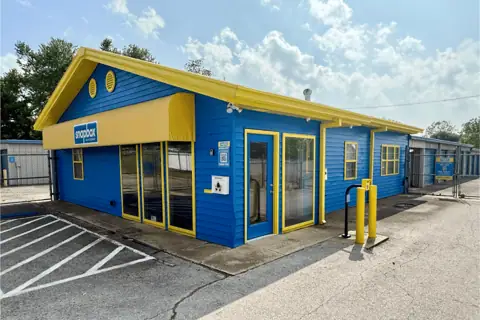 Snapbox Self-Storage in Bentonville, AR