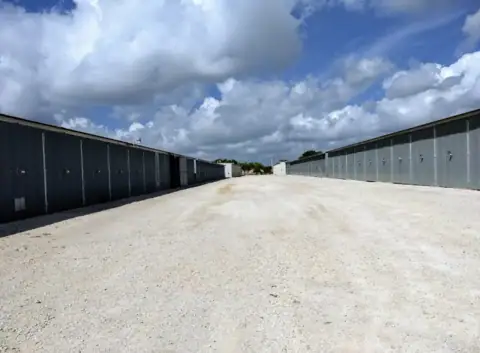 RecNation RV & Boat Storage in Selma, TX