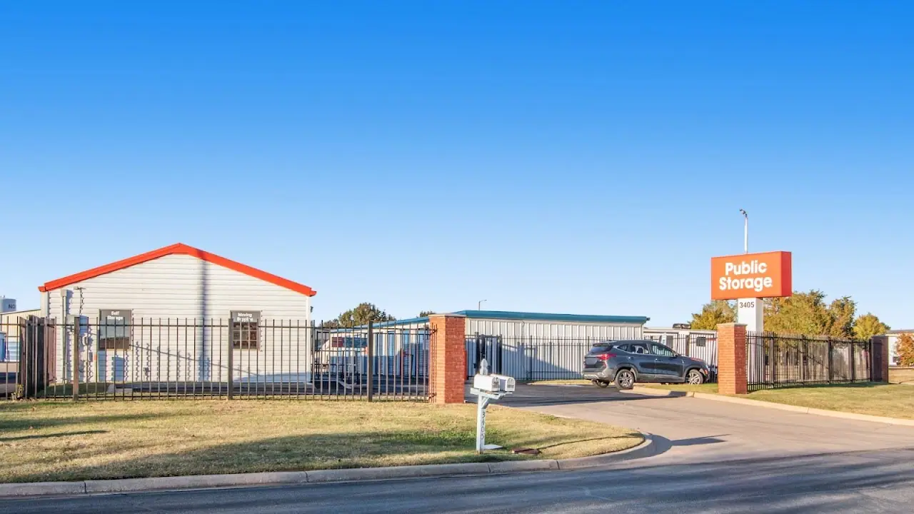 Public Storage, RV storage in Norman