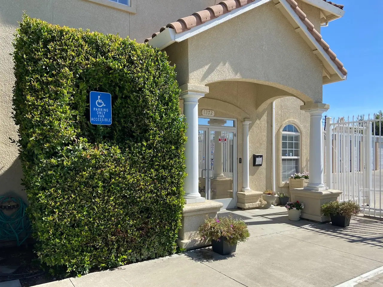 Storage 4 Less, RV storage in Yuba City