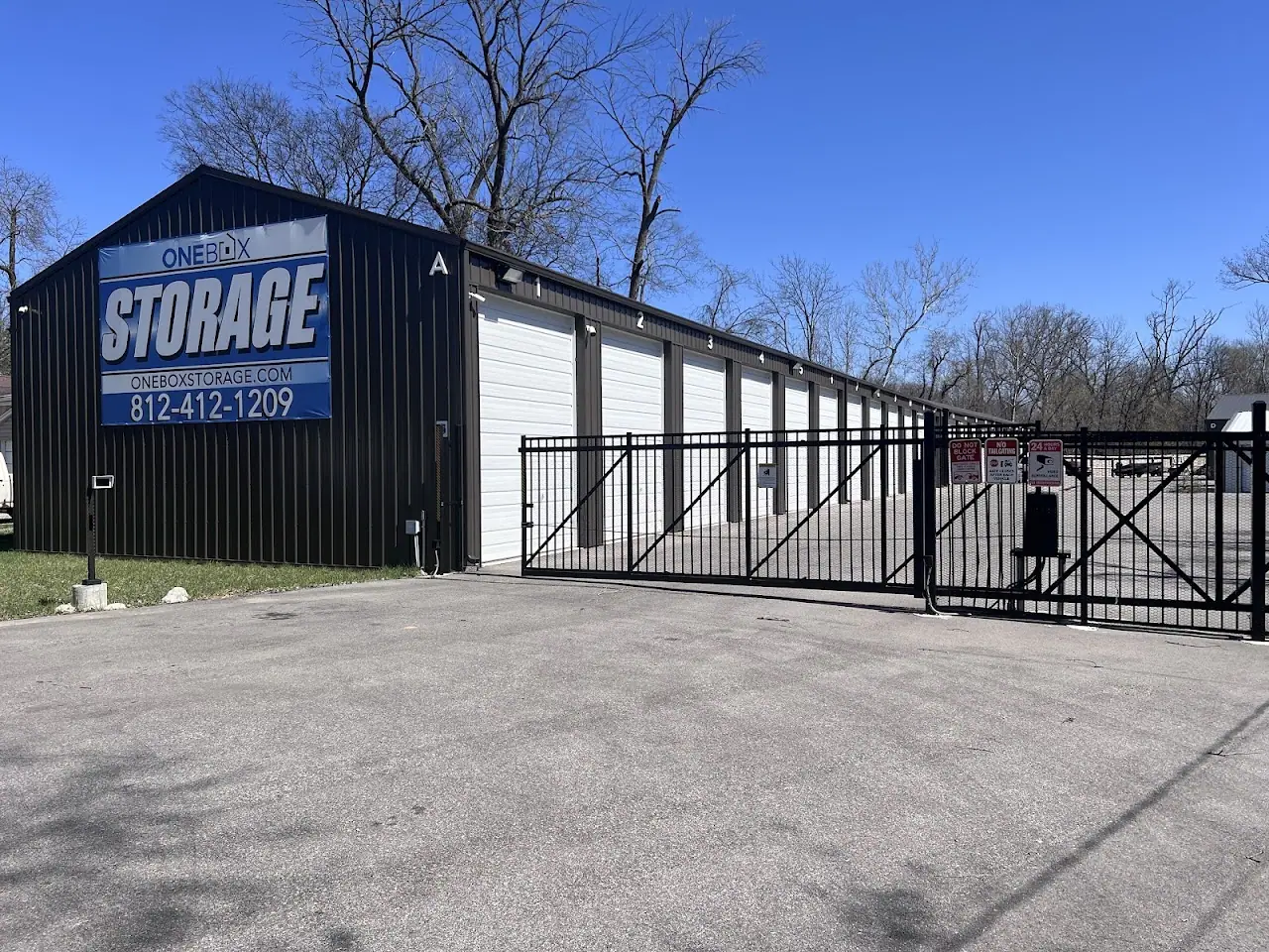One Box Storage, RV storage in Evansville