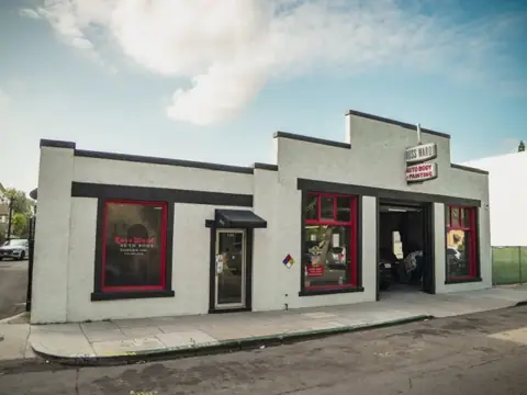 Russ Ward Auto Body Shop in Anaheim, CA