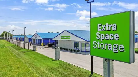 Extra Space Storage in Clarksville, IN