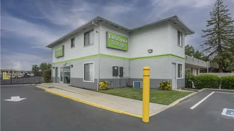 Extra Space Storage, RV storage in Roseville