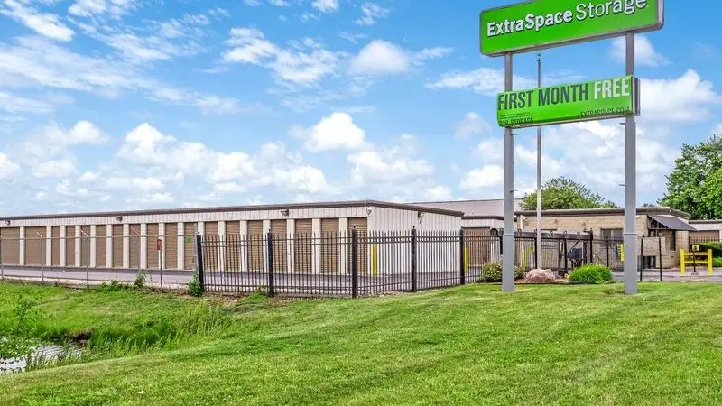 Extra Space Storage, RV storage in Plainfield
