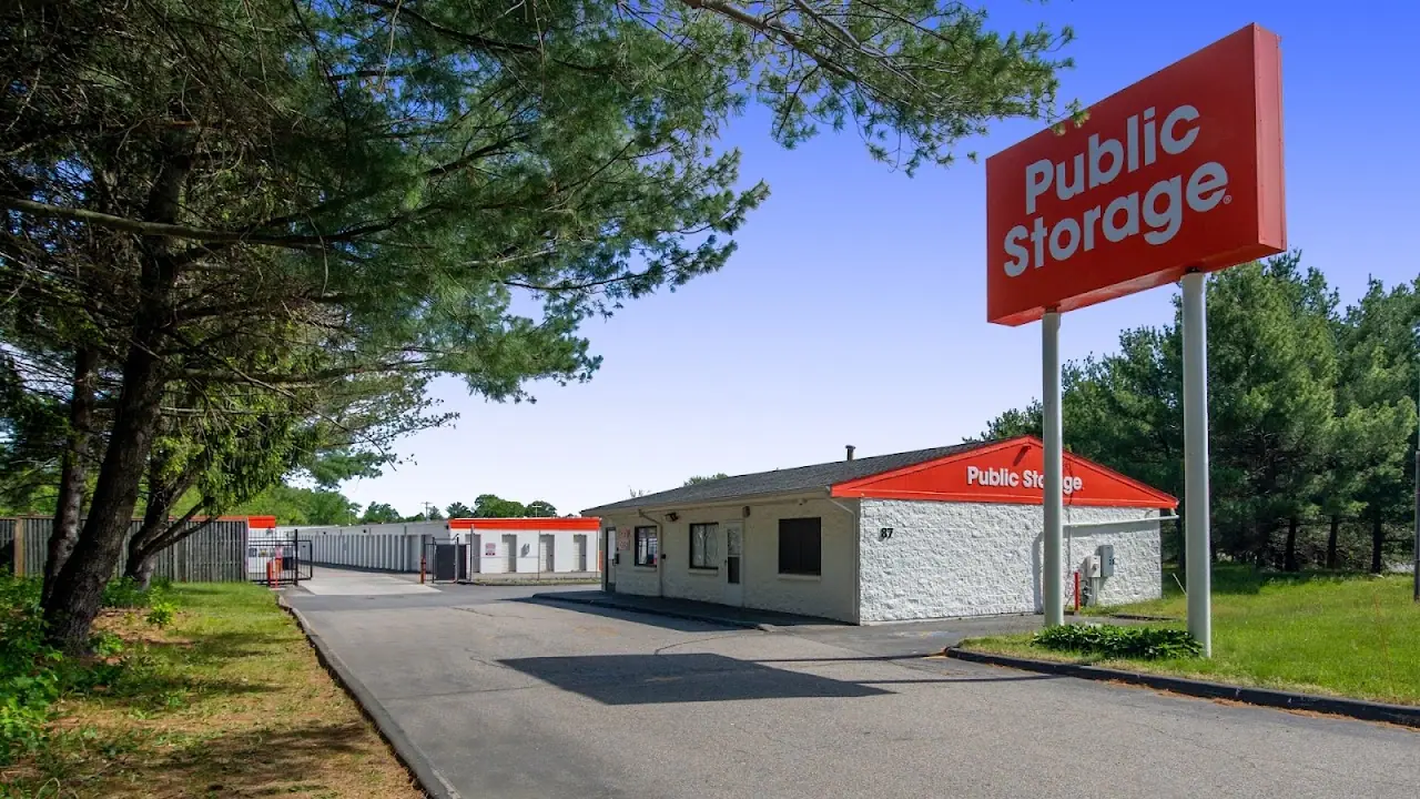 Public Storage, RV storage in Randolph