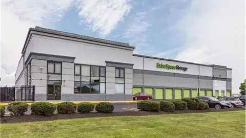 Extra Space Storage in Parlin, NJ