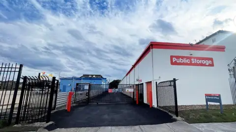 Public Storage in Houston, TX