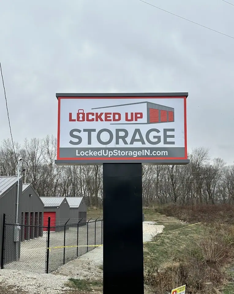 Locked Up Storage, RV storage in Peru