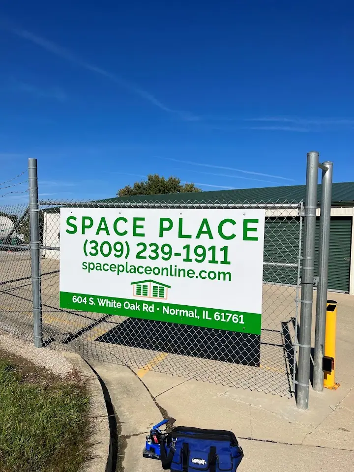 Space Place, RV storage in Normal