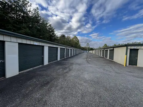Local Storage Group in Concord, VA