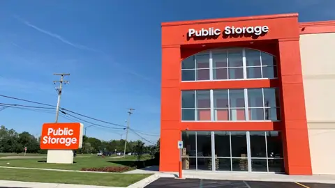 Public Storage in Troy, MI