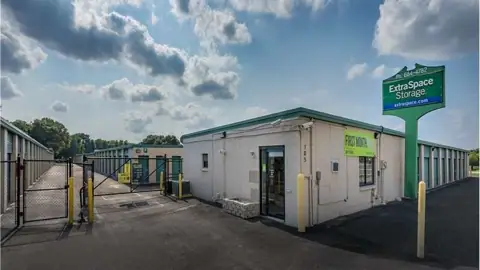Extra Space Storage in Tampa, FL