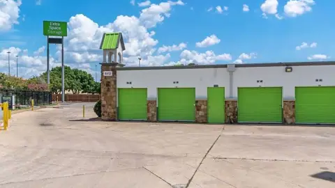 Extra Space Storage in North Richland Hills, TX