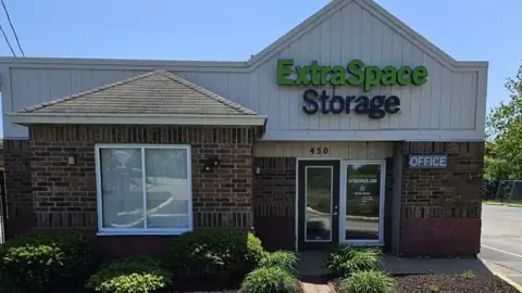 Extra Space Storage in Florissant, MO