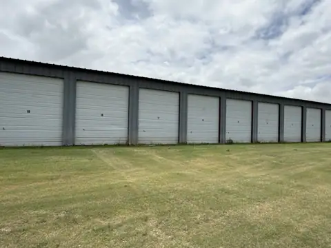 B&M Self Storage in Pampa, TX