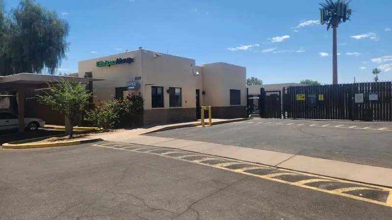 Extra Space Storage, RV storage in Tempe