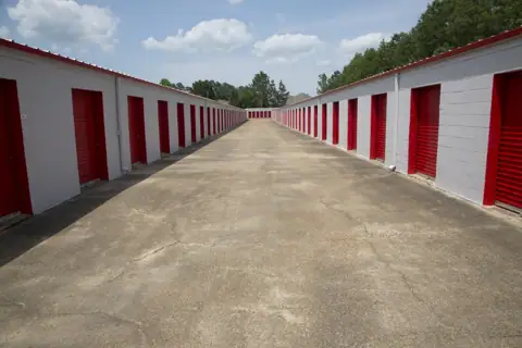 1st Stop Storage - Hwy 468 in Pearl, MS