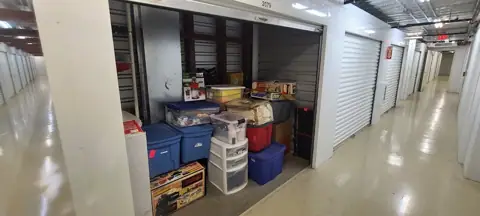 Public Storage photo 2
