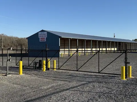 Kelly Cove Boat & RV Storage in Guntersville, AL