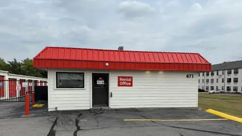 Public Storage photo 2