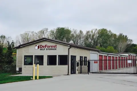 Deforest Self Storage photo 2