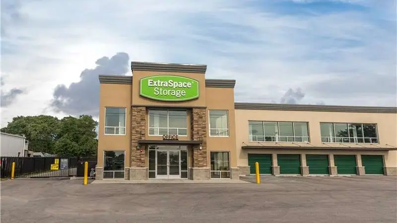 Extra Space Storage, RV storage in Greenwood