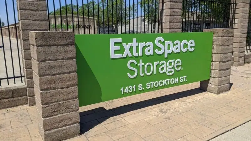 Extra Space Storage, RV storage in Lodi