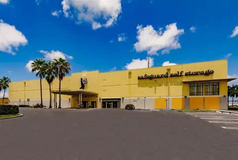 Safeguard Self Storage in Miami, FL