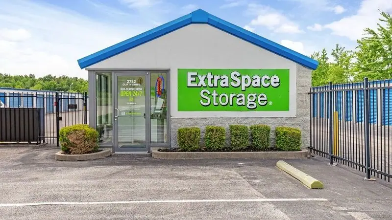 Extra Space Storage, RV storage in Madison