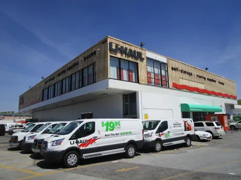 Self-Storage at U-Haul in Woodside, NY