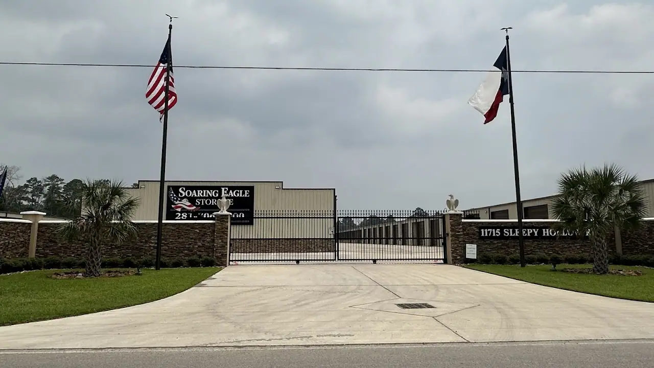 Soaring Eagle Storage, RV storage in Conroe